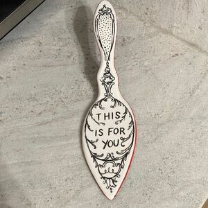 RARE!!! Anthropologie Molly Hatch Crowned This is For You Leaf Pie Cake Server